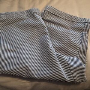 Alfred Dunner Navy and White Striped Capris